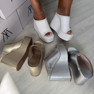 sandália plataforma salto alto