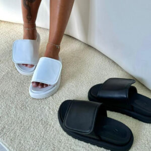 Sandália Flat Feminina De Velcro Confort