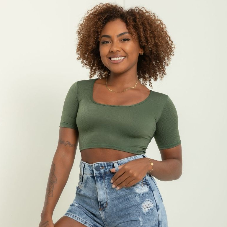 Blusa Cropped Manguinha Feminino Acetinado