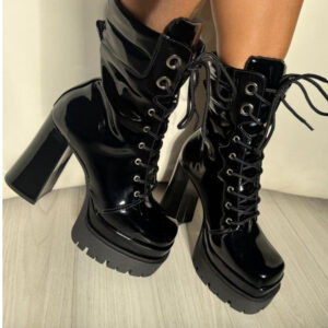 Bota Salto Tratorado Feminina Cadarço Luxuosa Premium Tendência Mo