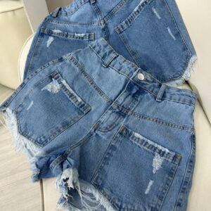 short jeans feminino dois bolsos na frente